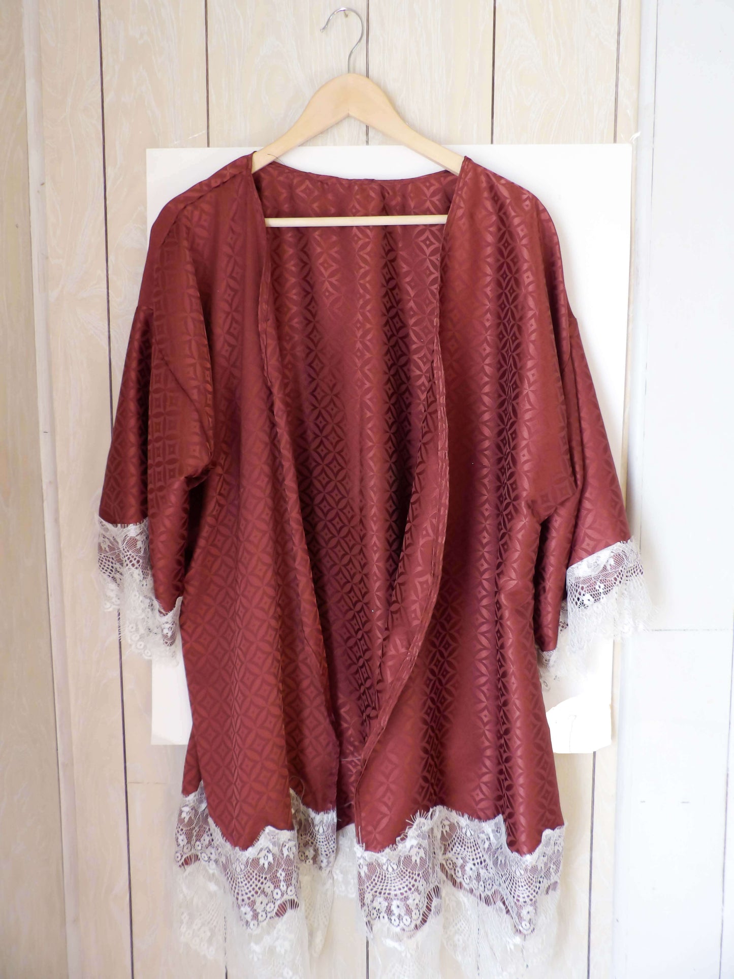 Red diamonds Satin Robe