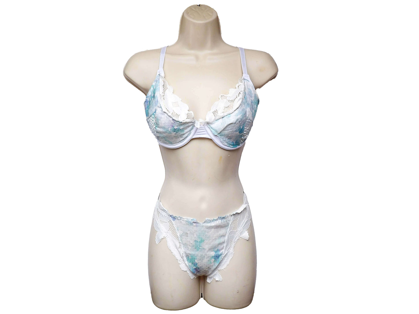 Spring Fever Sequined with Lace Half Cup Demicup Bra Tshirt Bra